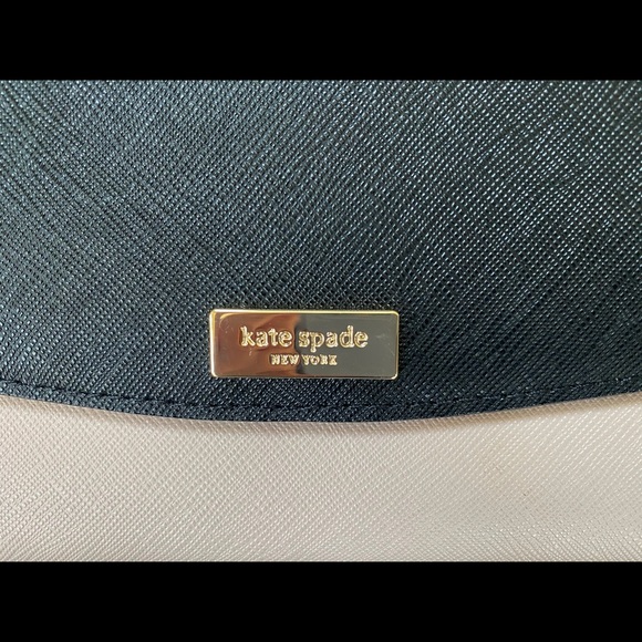 Kate Spade Small Crossbody Bag - Picture 8 of 8